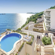 Hotel More