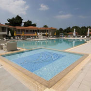 Lagomandra Beach Hotel & Suites